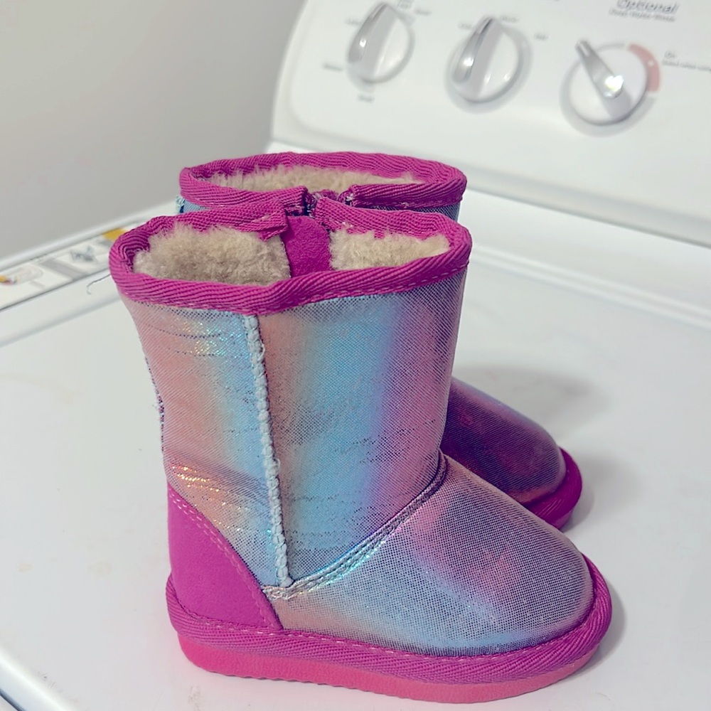 Toddler boots